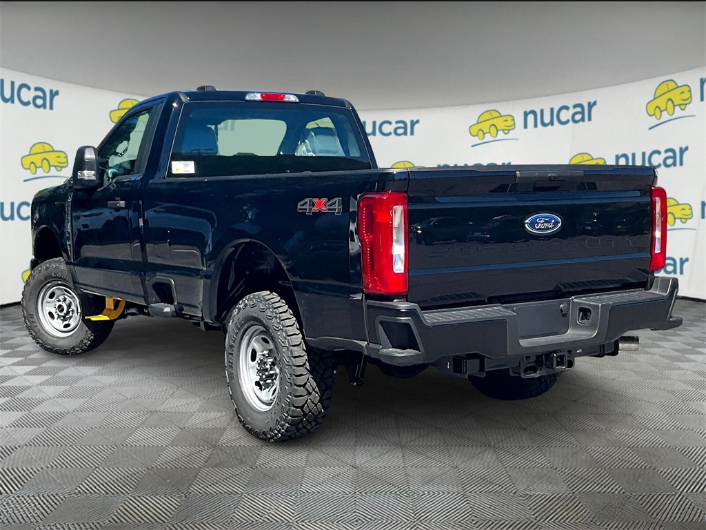 2026 Ford F-250 photo 3