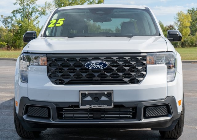 2025 Ford Maverick XLT photo 3