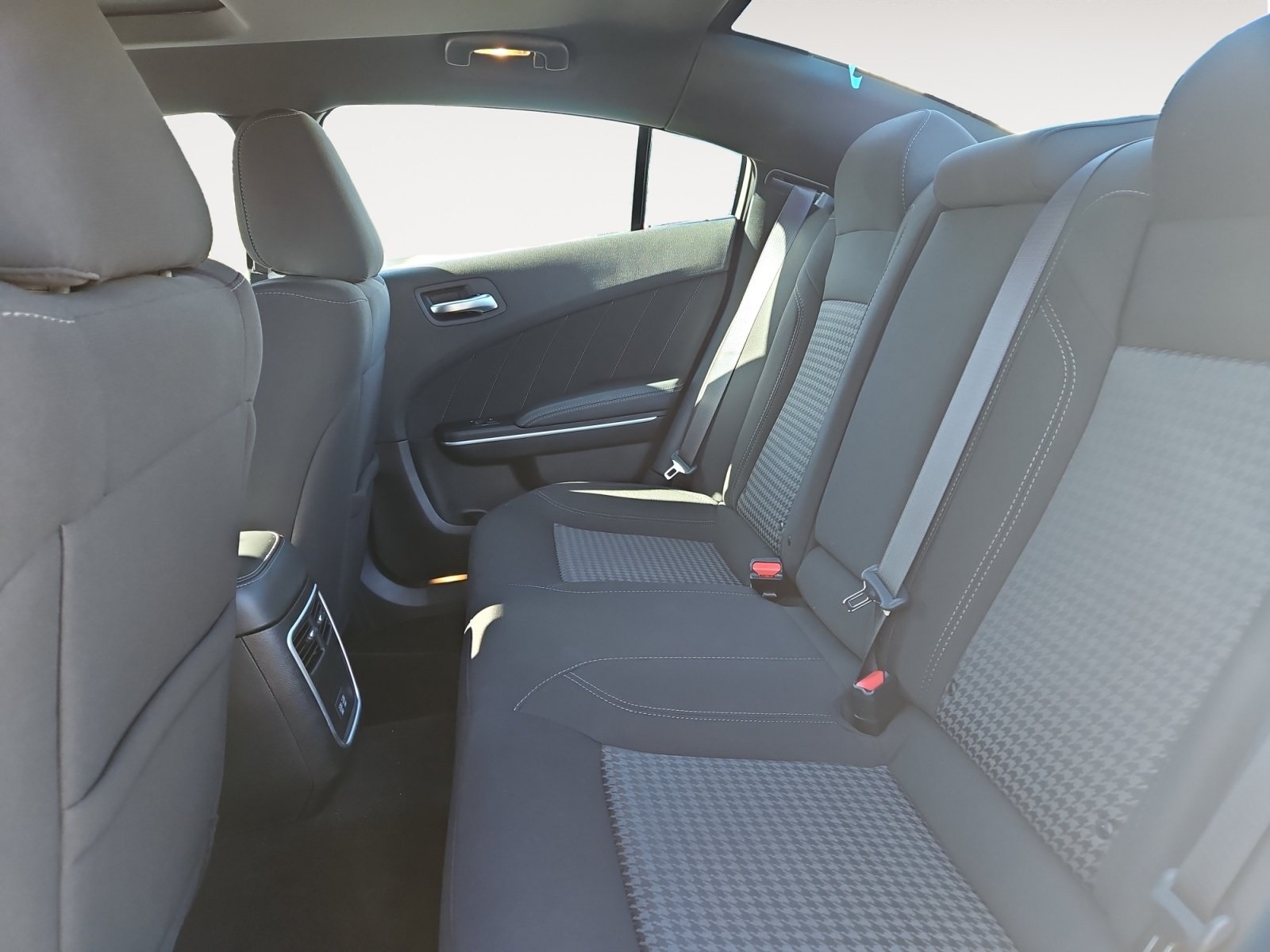 2023 Dodge Charger SXT photo 13