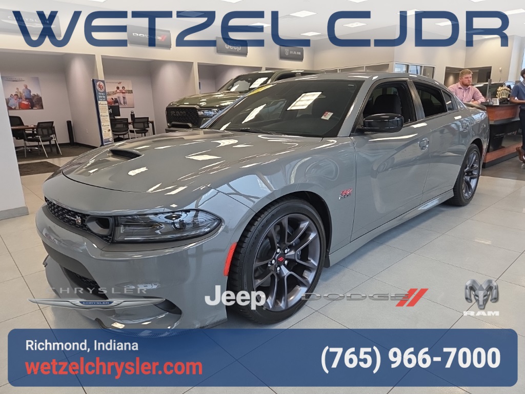 2023 Dodge Charger R/T Scat Pack photo 3