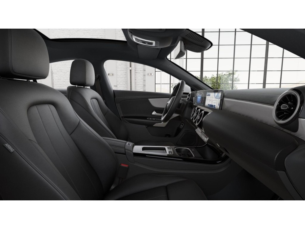 2026 Mercedes Benz CLA 250 photo 4