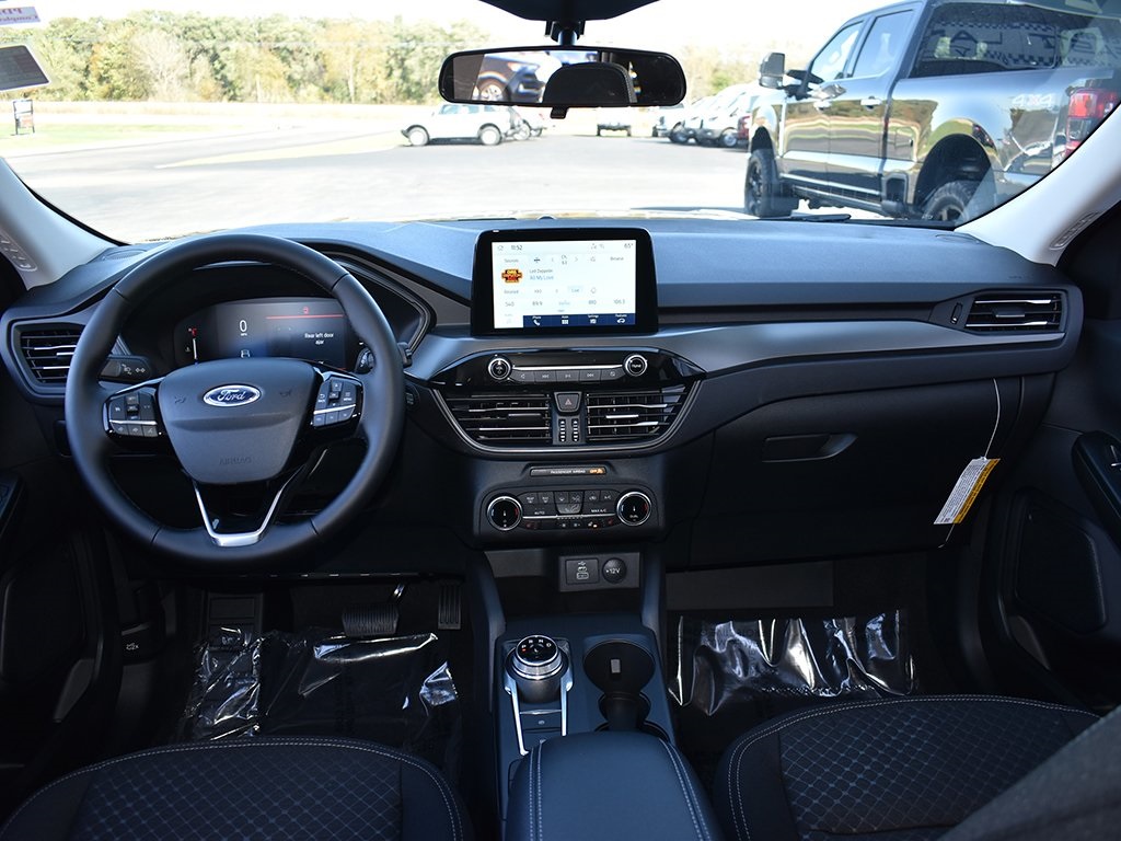 2026 Ford Escape Active photo 4