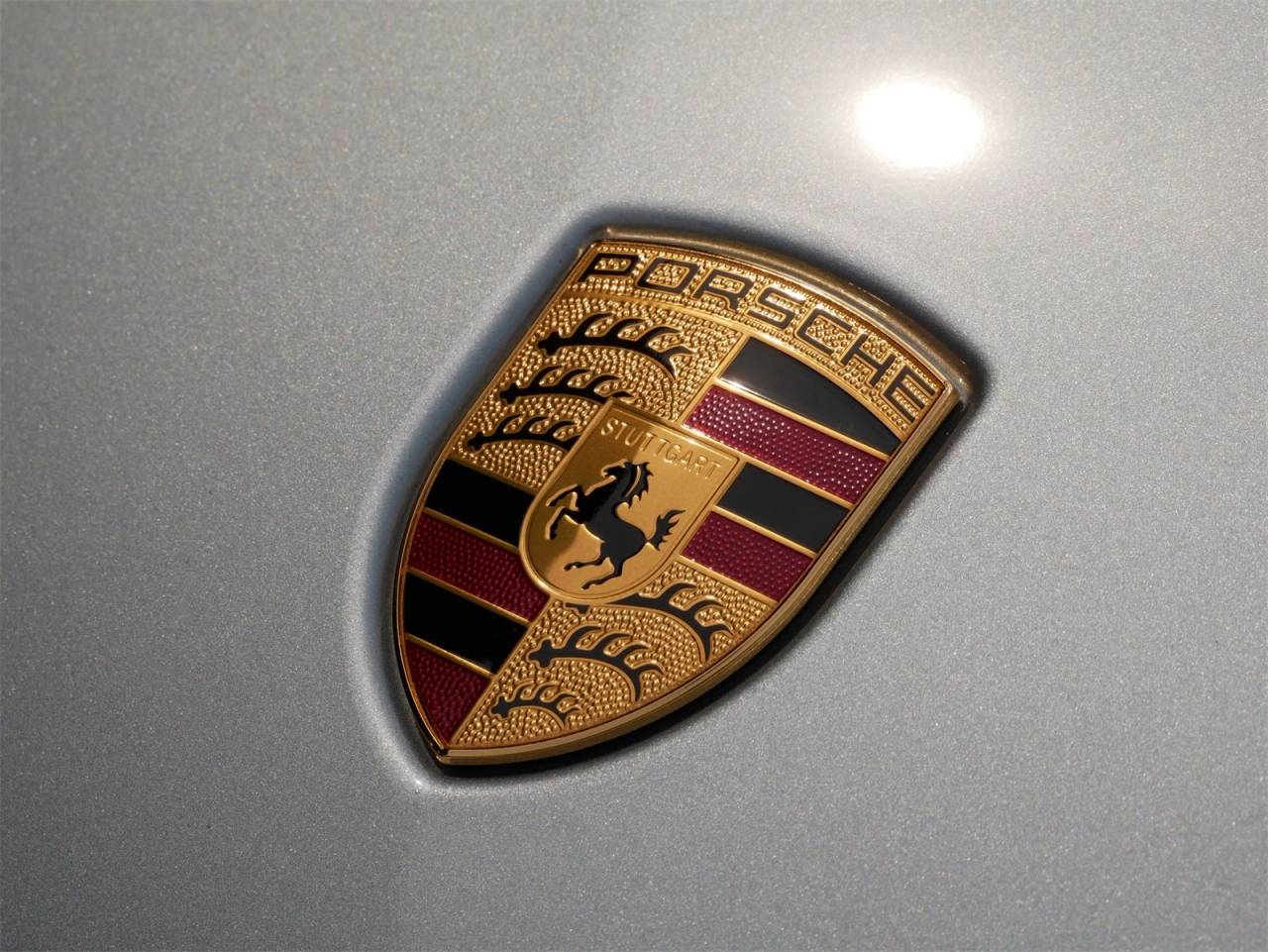 2025 Porsche Macan Base photo 22