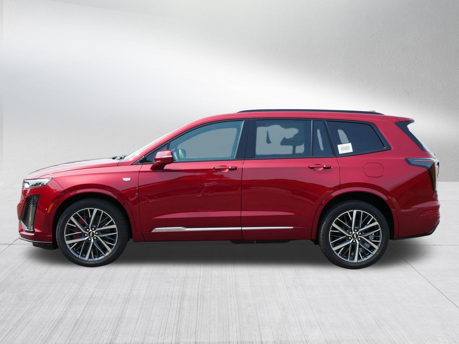2025 Cadillac XT6 Sport photo 3