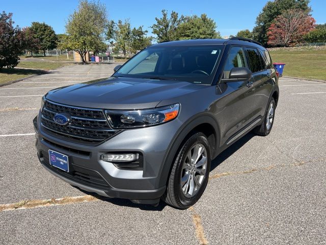 2023 Ford Explorer XLT photo 4