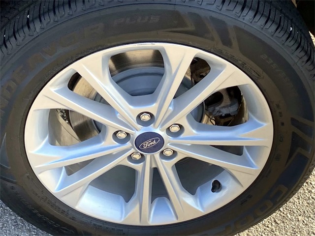 2018 Ford Escape SE photo 25