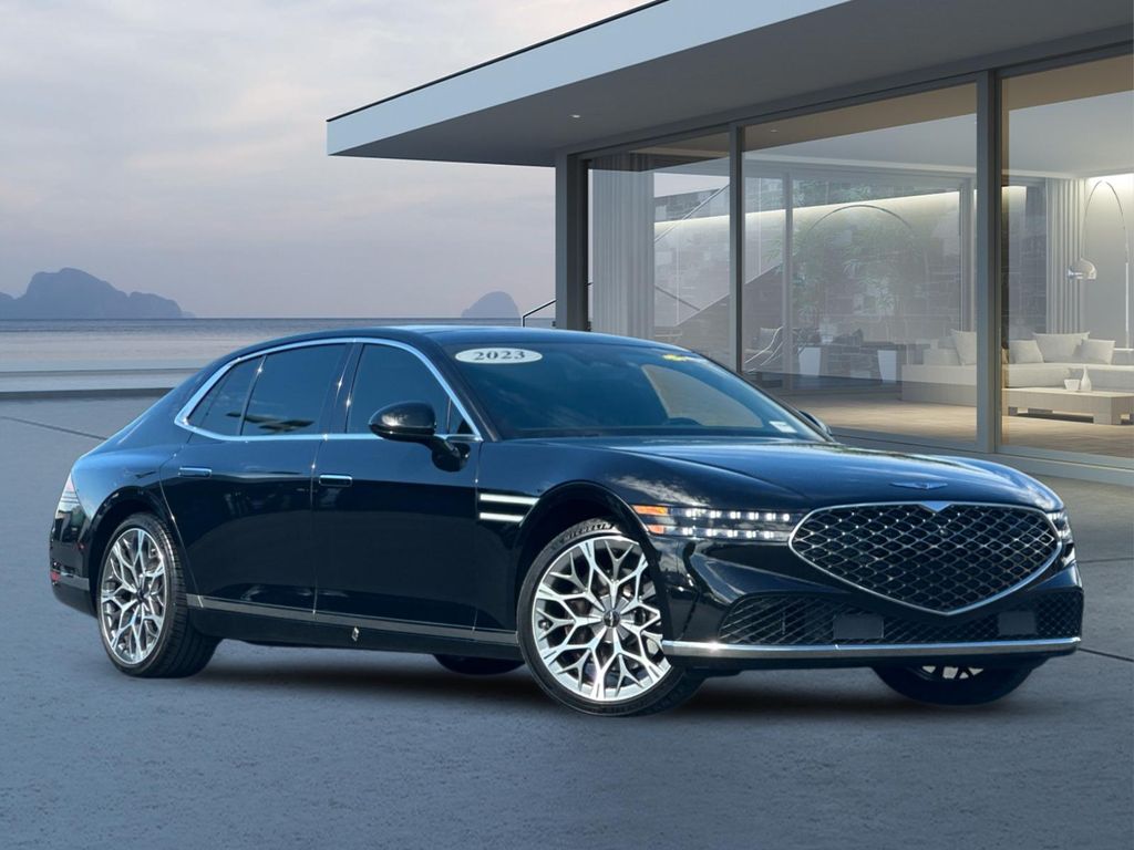 2023 GENESIS G90