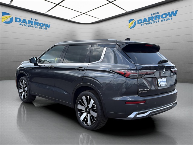 2025 Mitsubishi Outlander SEL photo 3