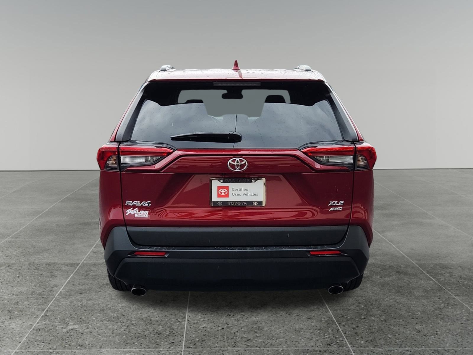 2025 Toyota RAV4 XLE photo 5