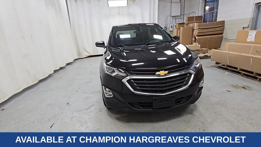 2019 Chevrolet Equinox LT photo 2