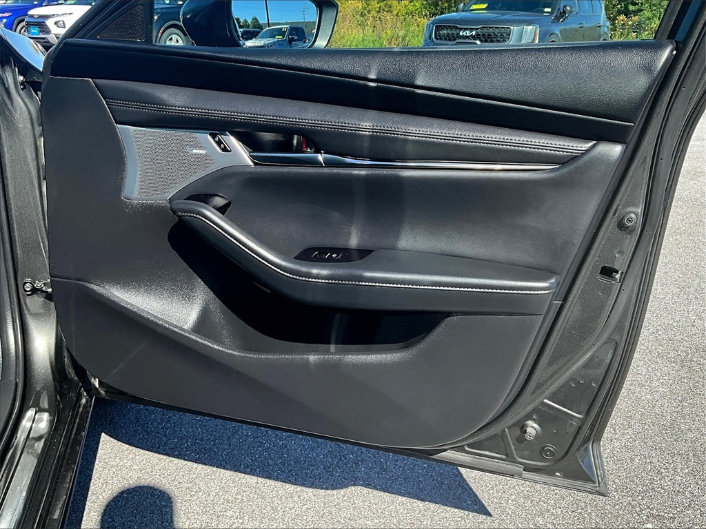 2023 Mazda Mazda3 2.5 s Premium photo 12