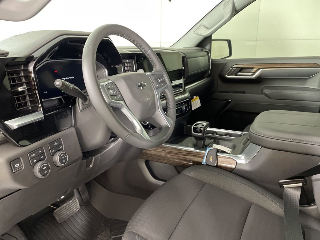 2026 Chevrolet Silverado 1500 LT Trail Boss photo 21