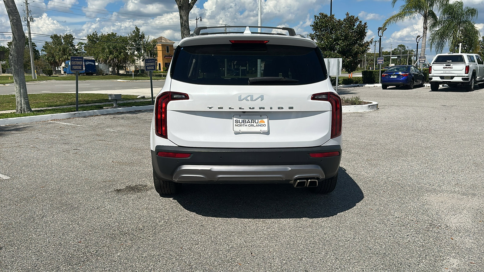2022 Kia Telluride S photo 22
