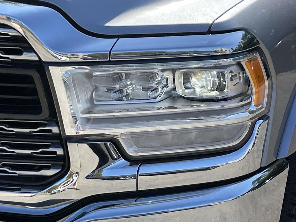 2019 Ram 2500 Limited photo 15