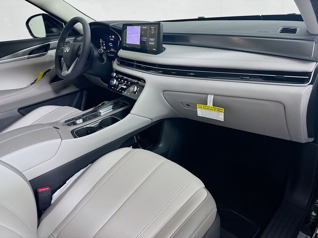 2026 Infiniti QX60 Luxe photo 35