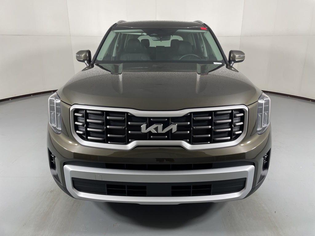 2025 Kia Telluride S photo 2