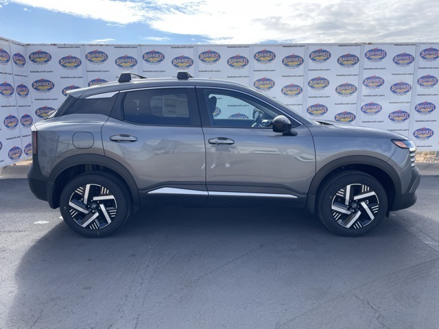 2026 Nissan Kicks SV's photo