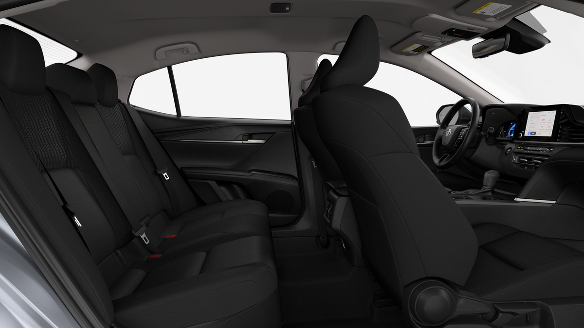 2025 Toyota Camry LE photo 21