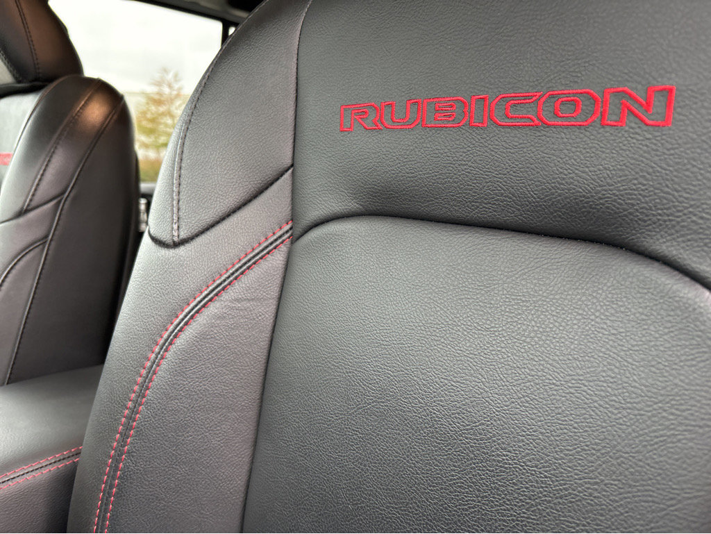 2023 Jeep Wrangler Rubicon photo 27