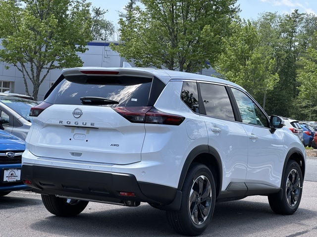 2025 Nissan Rogue SV photo 2
