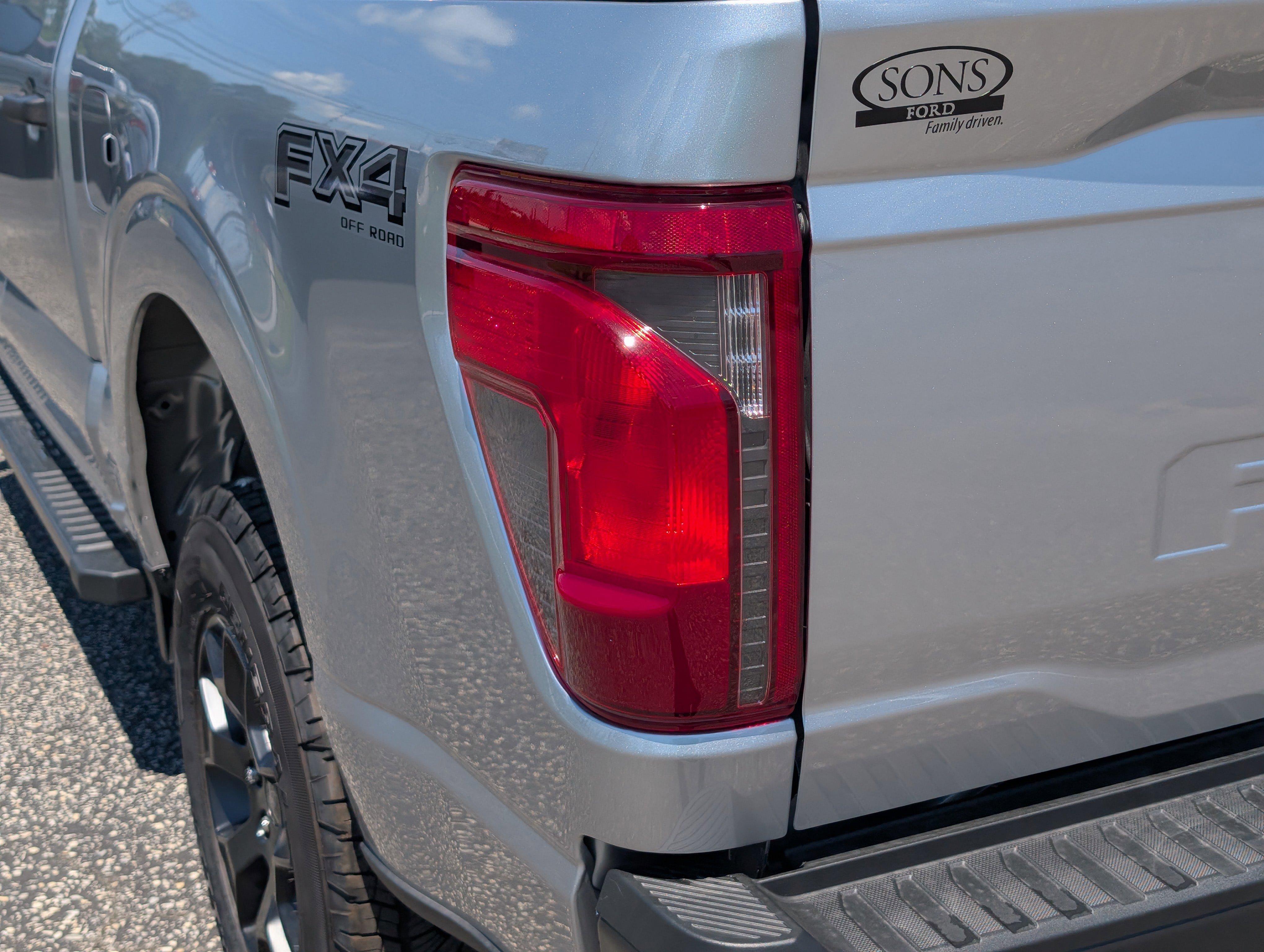 2025 Ford F-150 STX photo 3