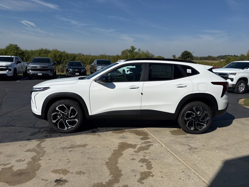 2026 Chevrolet Trax photo 3