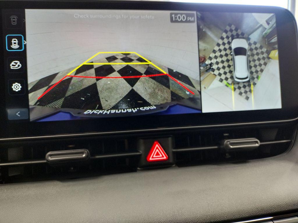 2025 Hyundai Ioniq 5 photo 8