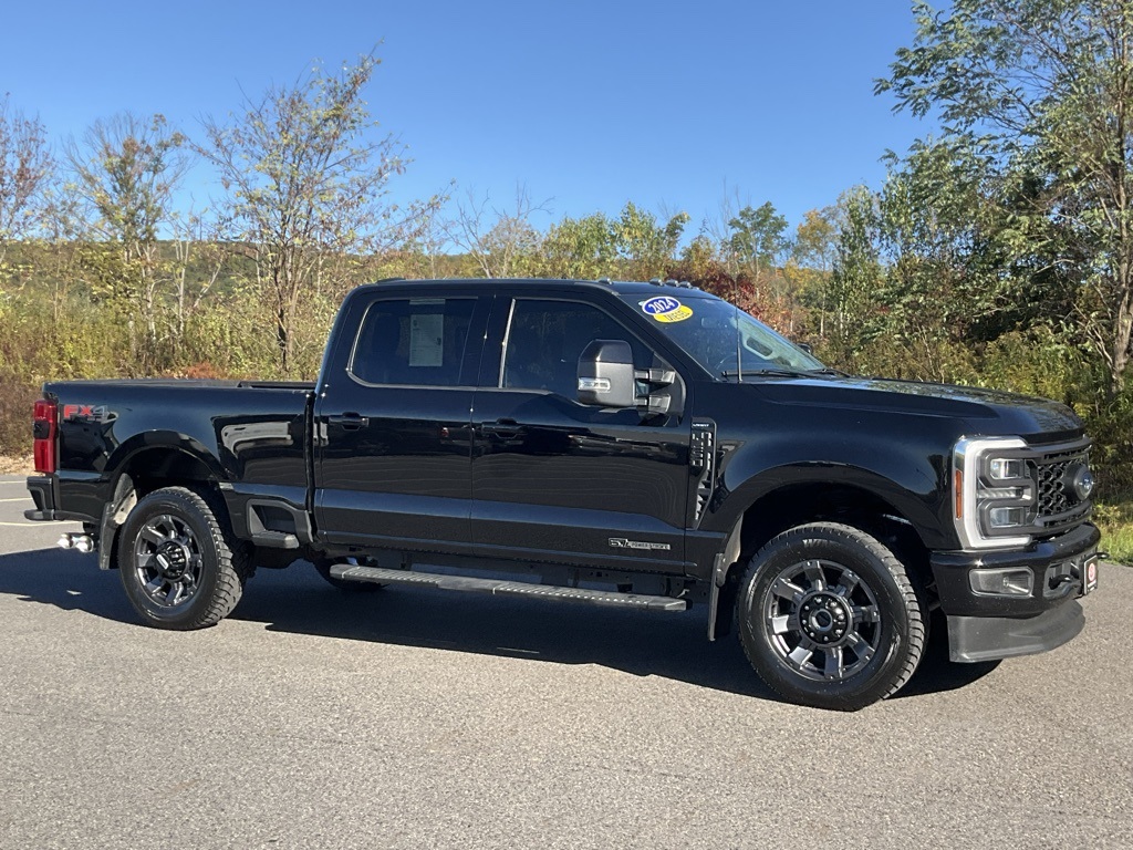 2024 Ford F-250 Super Duty Lariat's photo