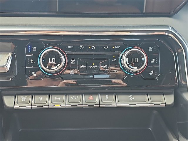 2026 Gmc Sierra 2500 HD Denali Ultimate photo 11