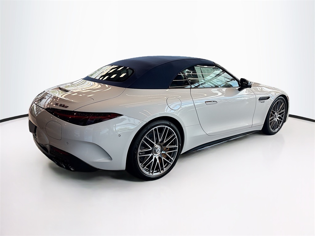 2026 Mercedes Benz SL AMG 63 photo 4