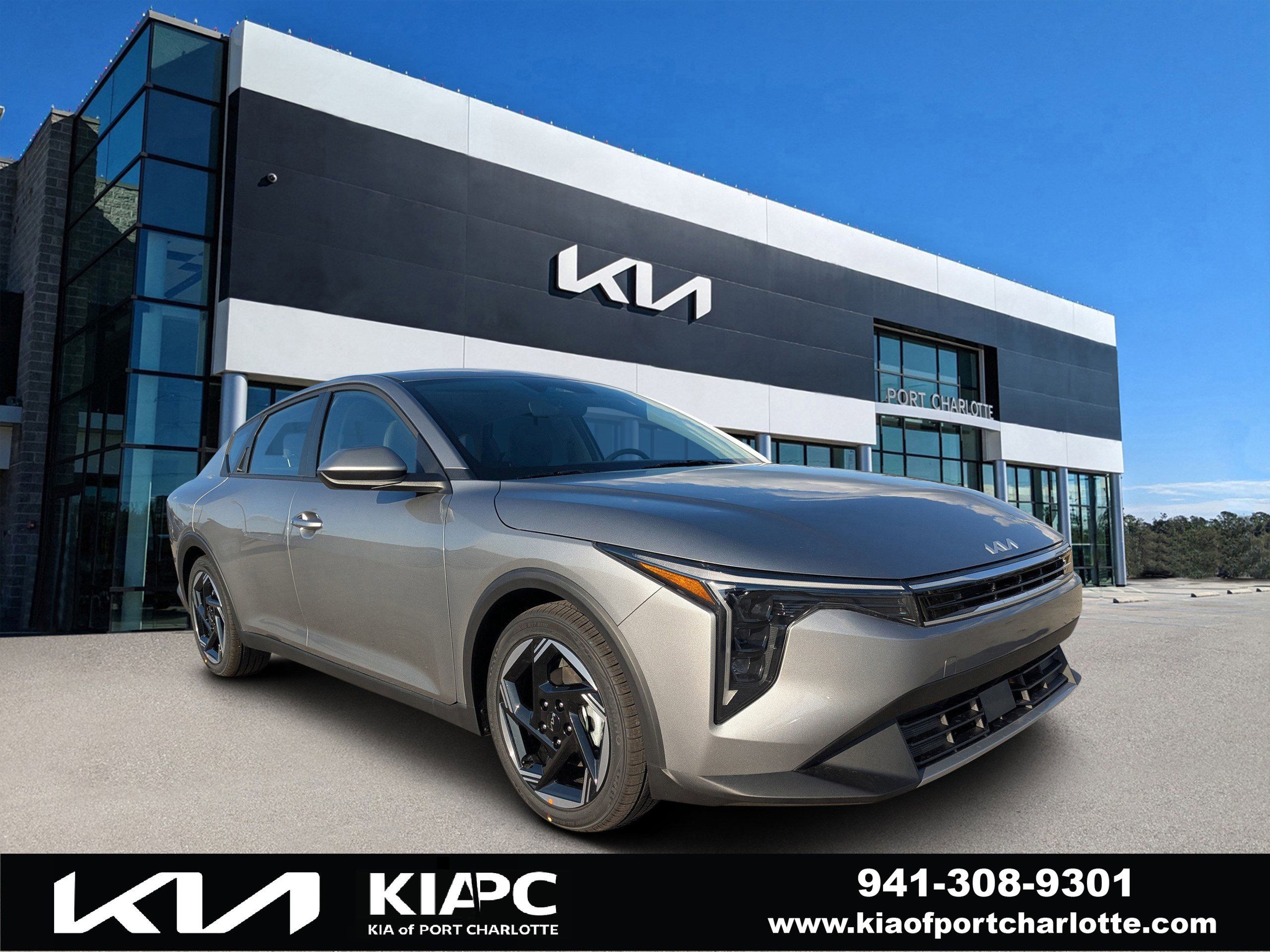 2025 Kia K4 EX's photo