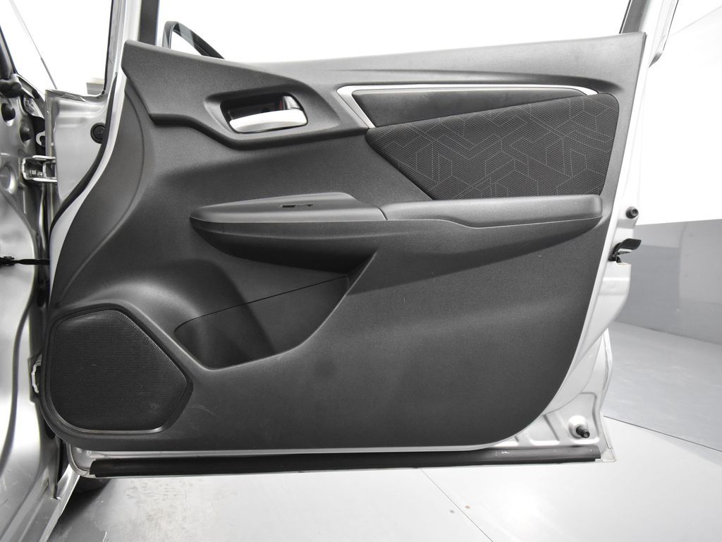 2016 Honda Fit EX photo 37