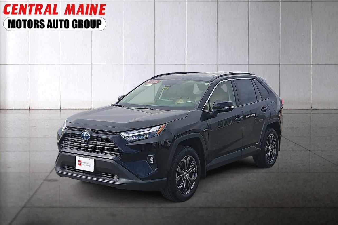 2023 Toyota RAV4 XLE Premium's photo