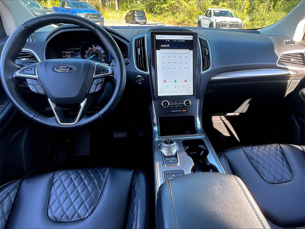 2023 Ford Edge Titanium photo 20
