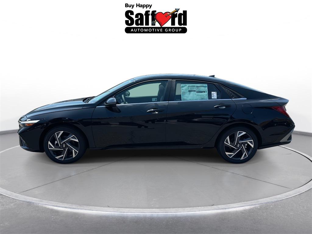 2025 Hyundai Elantra Hybrid Limited photo 5