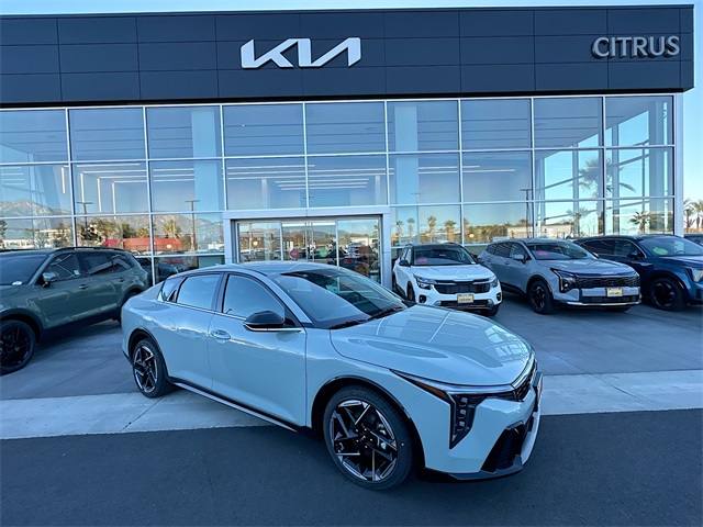 2025 Kia K4 GT-Line's photo