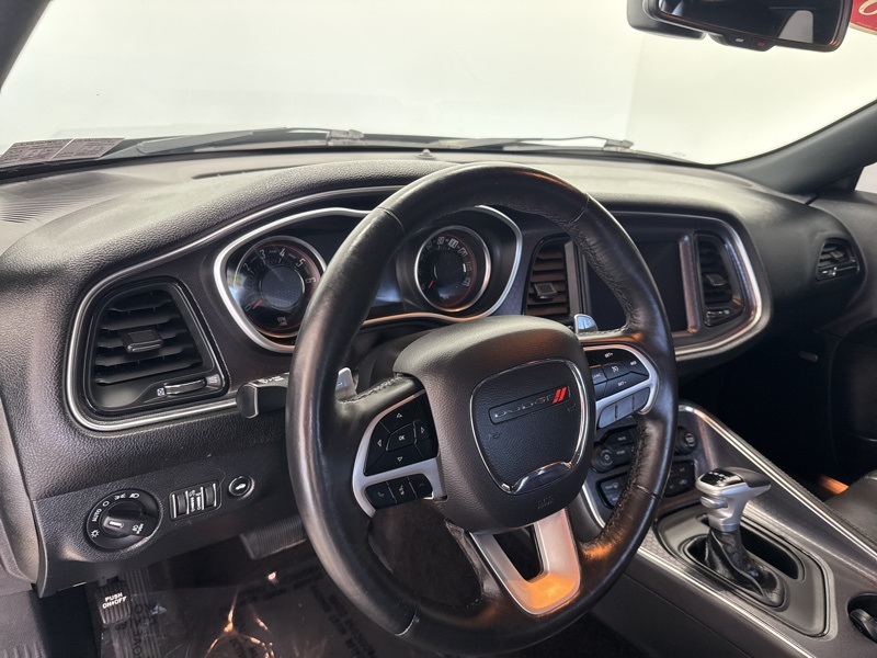 2018 Dodge Challenger GT photo 16