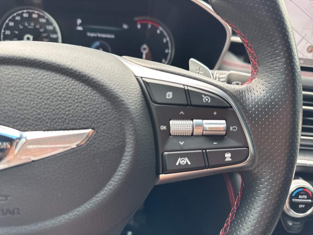 2022 Genesis G70 3.3T photo 34