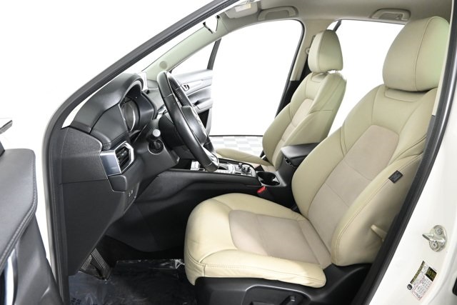 2018 Mazda CX-5 Touring photo 18