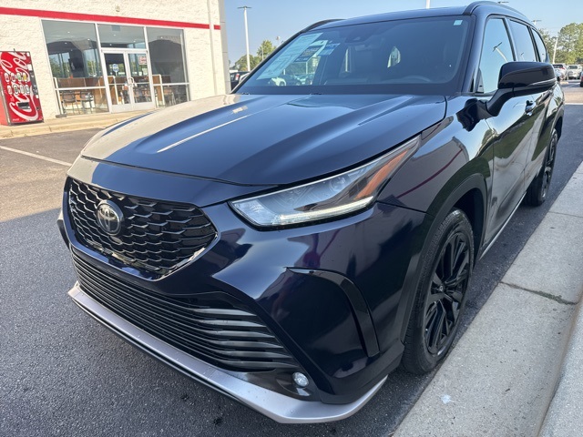 2024 Toyota Highlander XSE photo 3