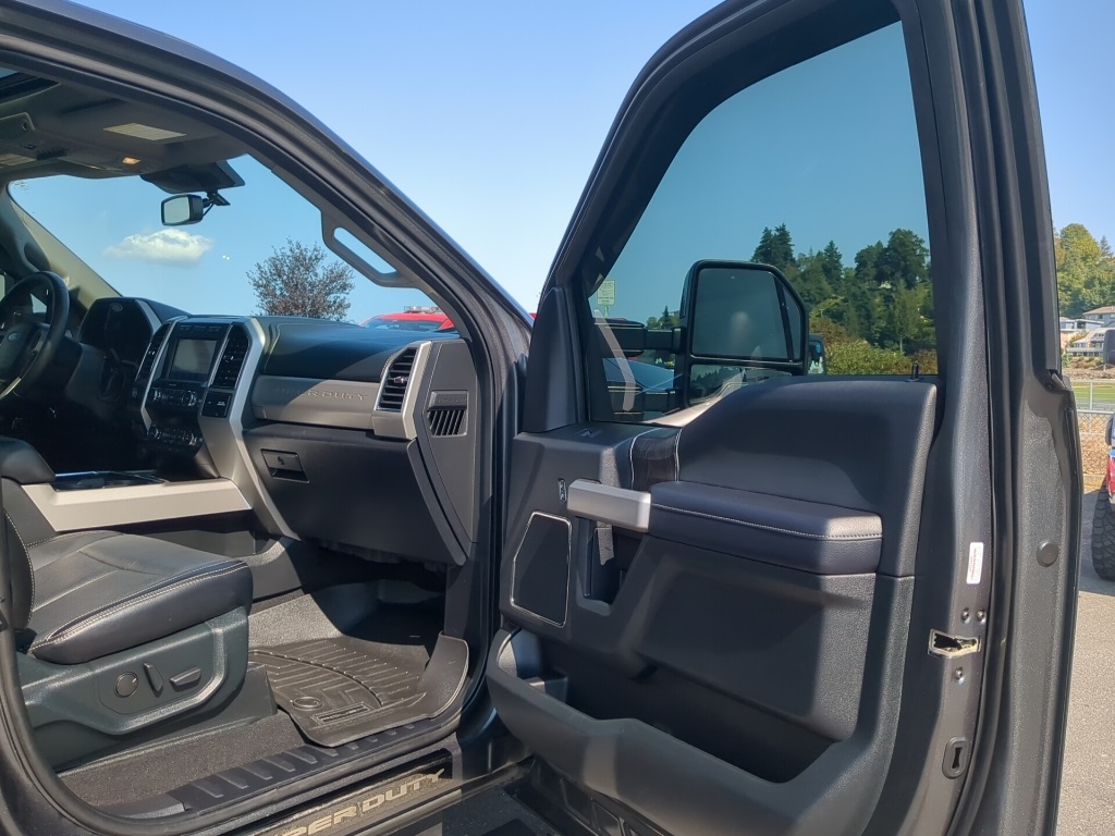 2020 Ford F-250 photo 8