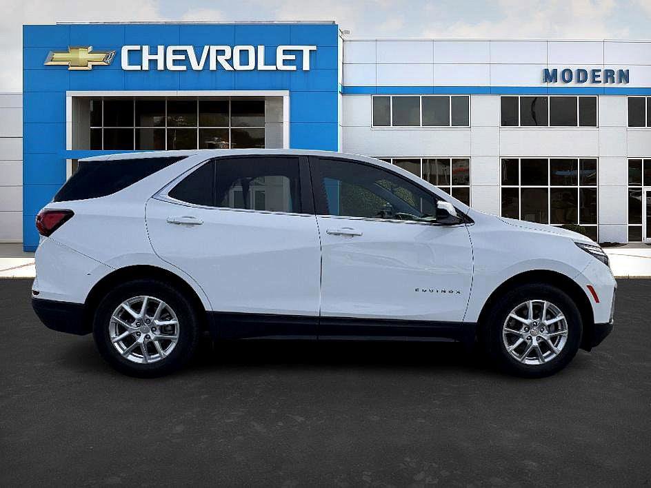 2022 Chevrolet Equinox LT photo 5