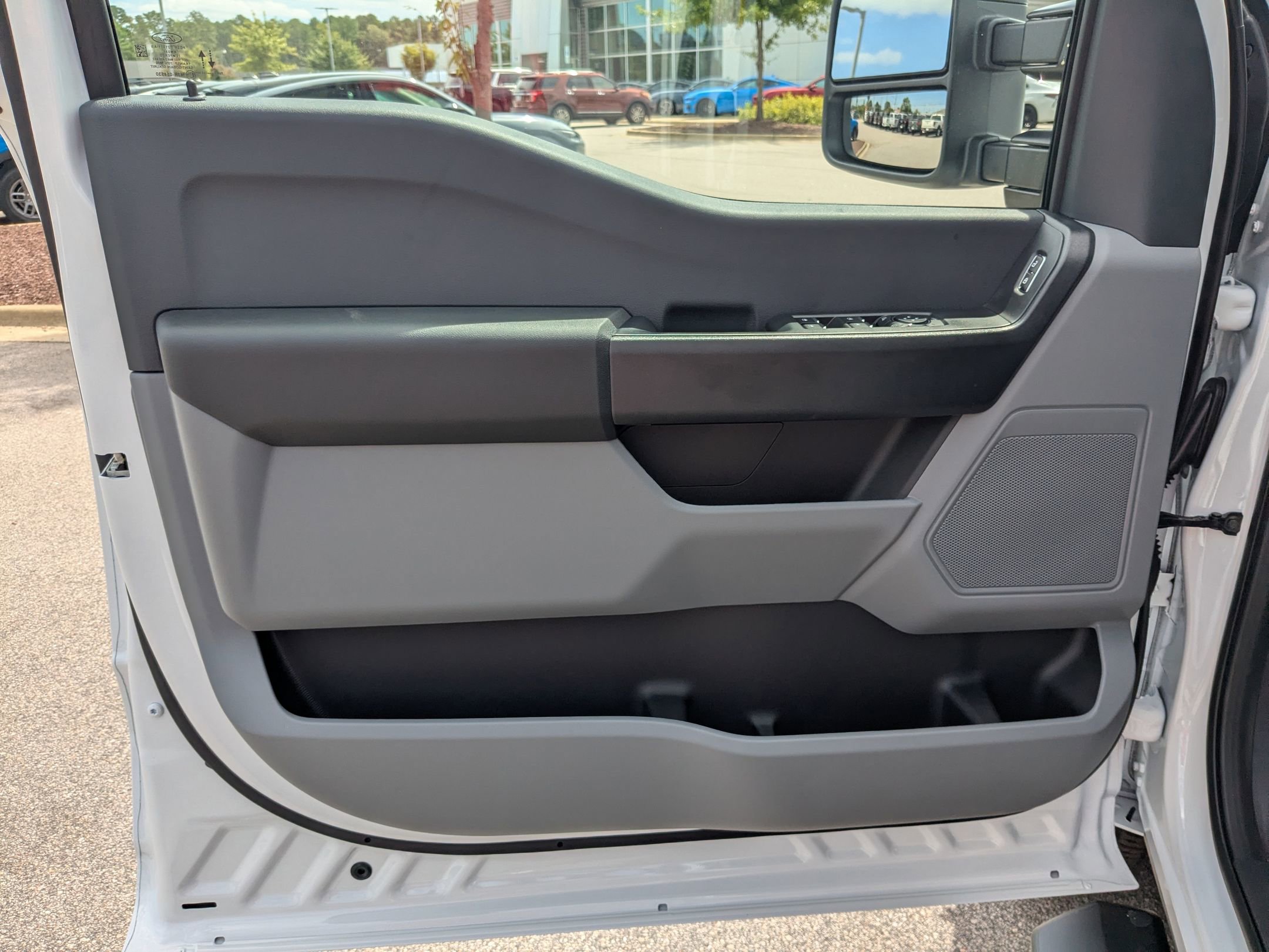 2025 Ford F-350 XL photo 11