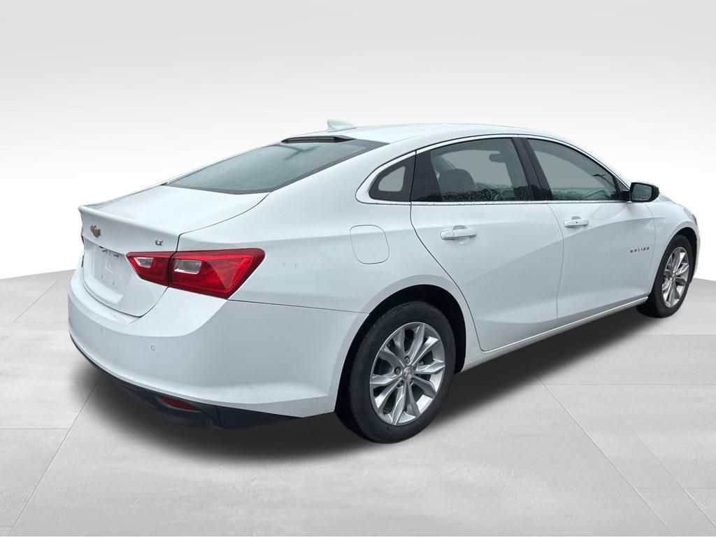 2024 Chevrolet Malibu 1LT photo 5