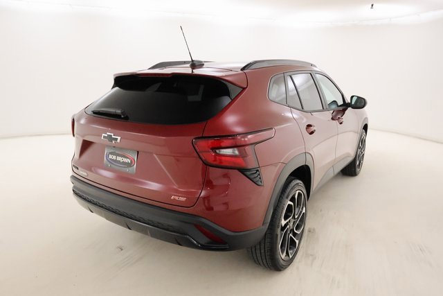 2024 Chevrolet Trax photo 3