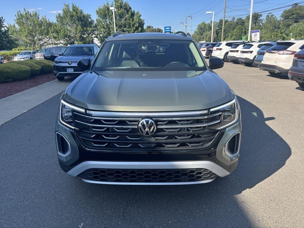 2025 Volkswagen Atlas Peak Edition SE photo 5
