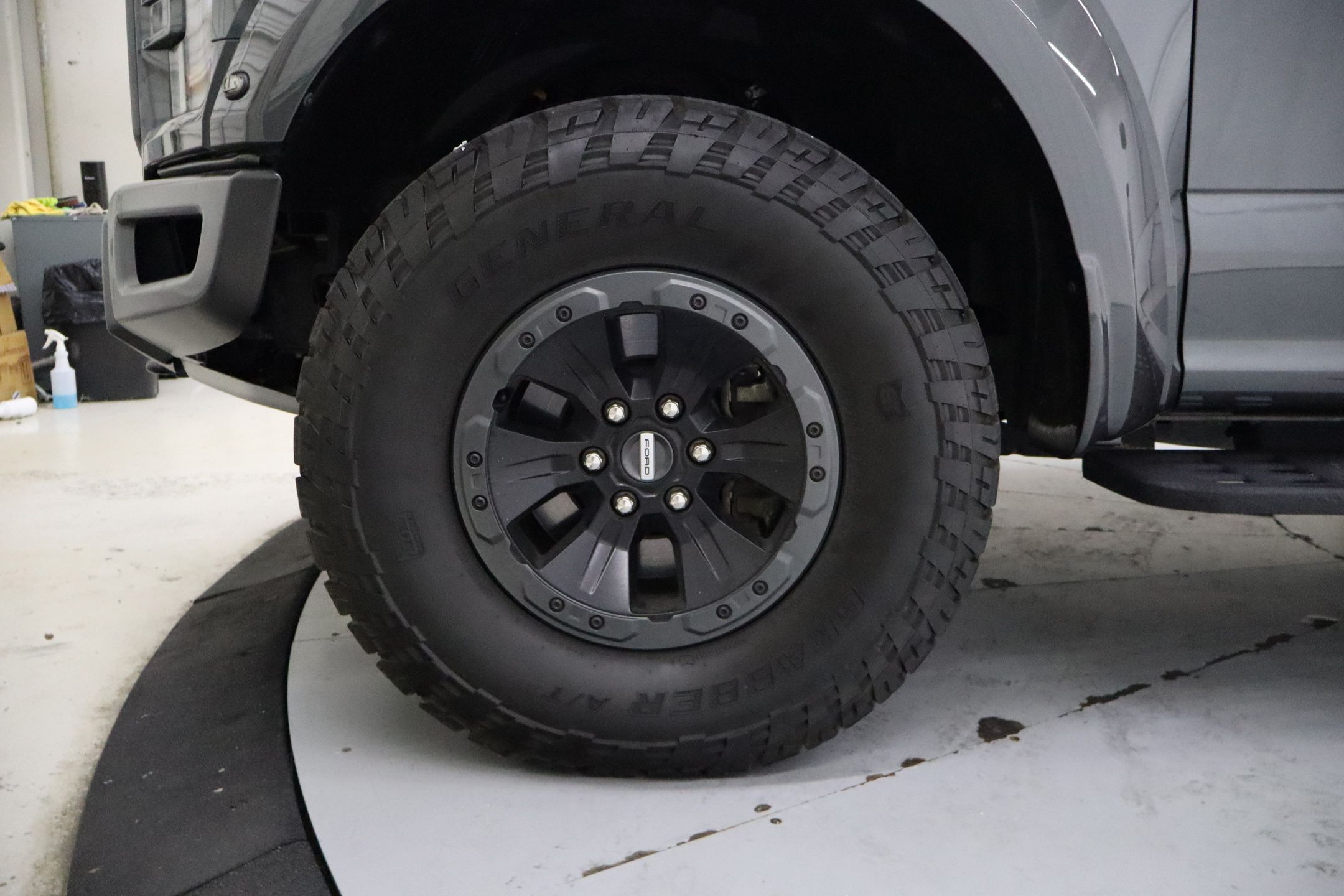 2018 Ford F-150 Raptor photo 9
