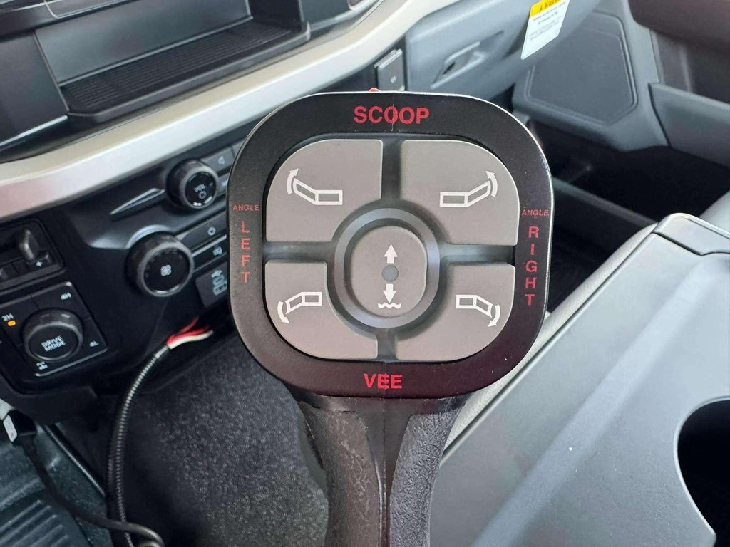 2024 Ford F-250 XL photo 12