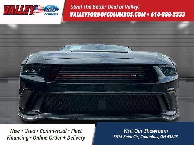 2025 Ford Mustang GT Premium photo 2