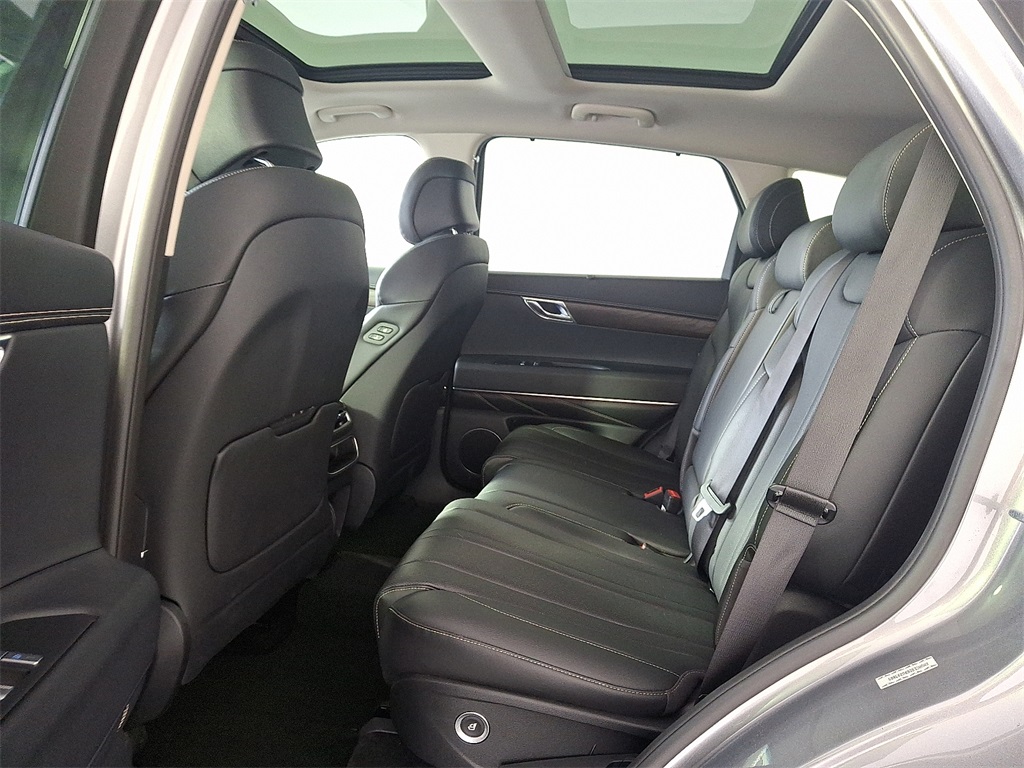 2024 Genesis GV80 3.5T AWD photo 11